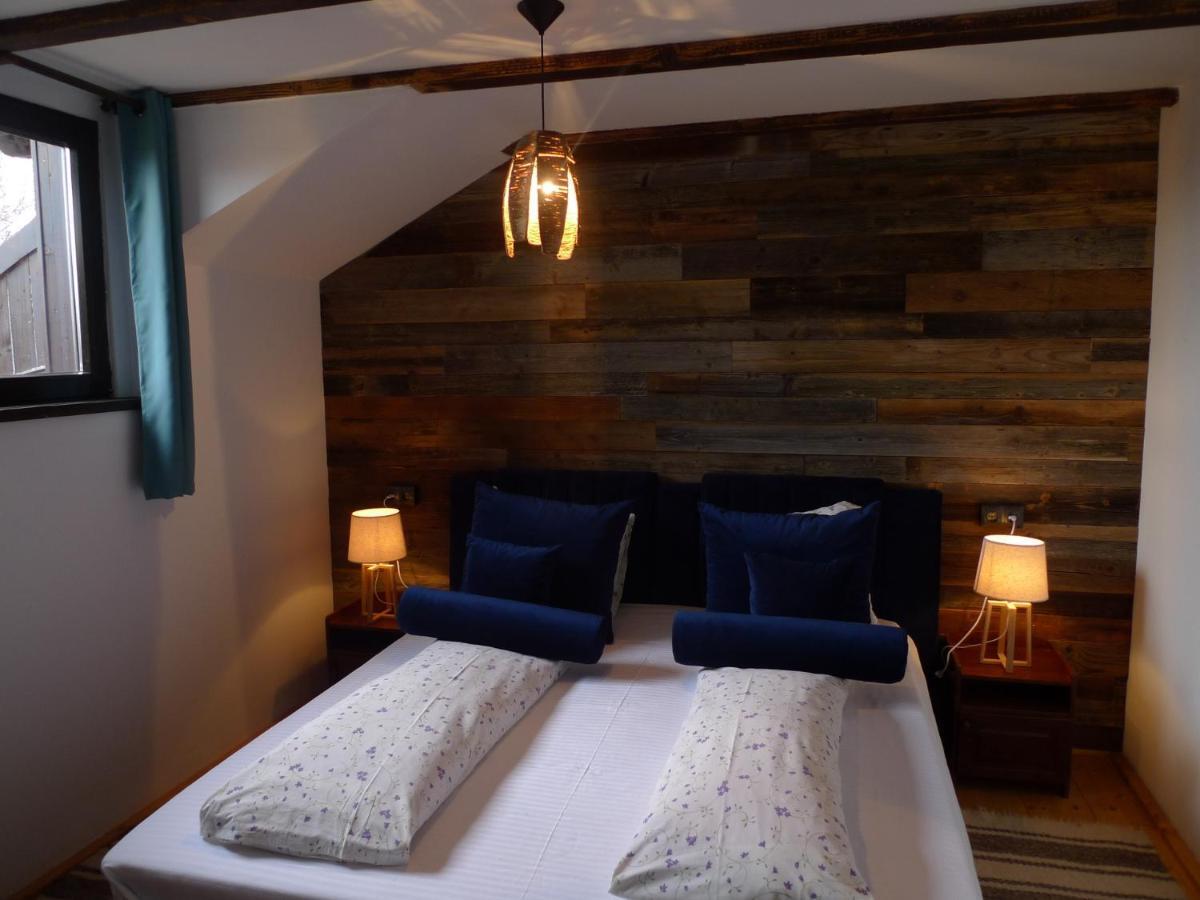 Casa Mosului - Transfagarasan Bed & Breakfast Cîrţişoara Esterno foto